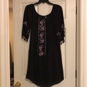 Black off the shoulder dress size XL
